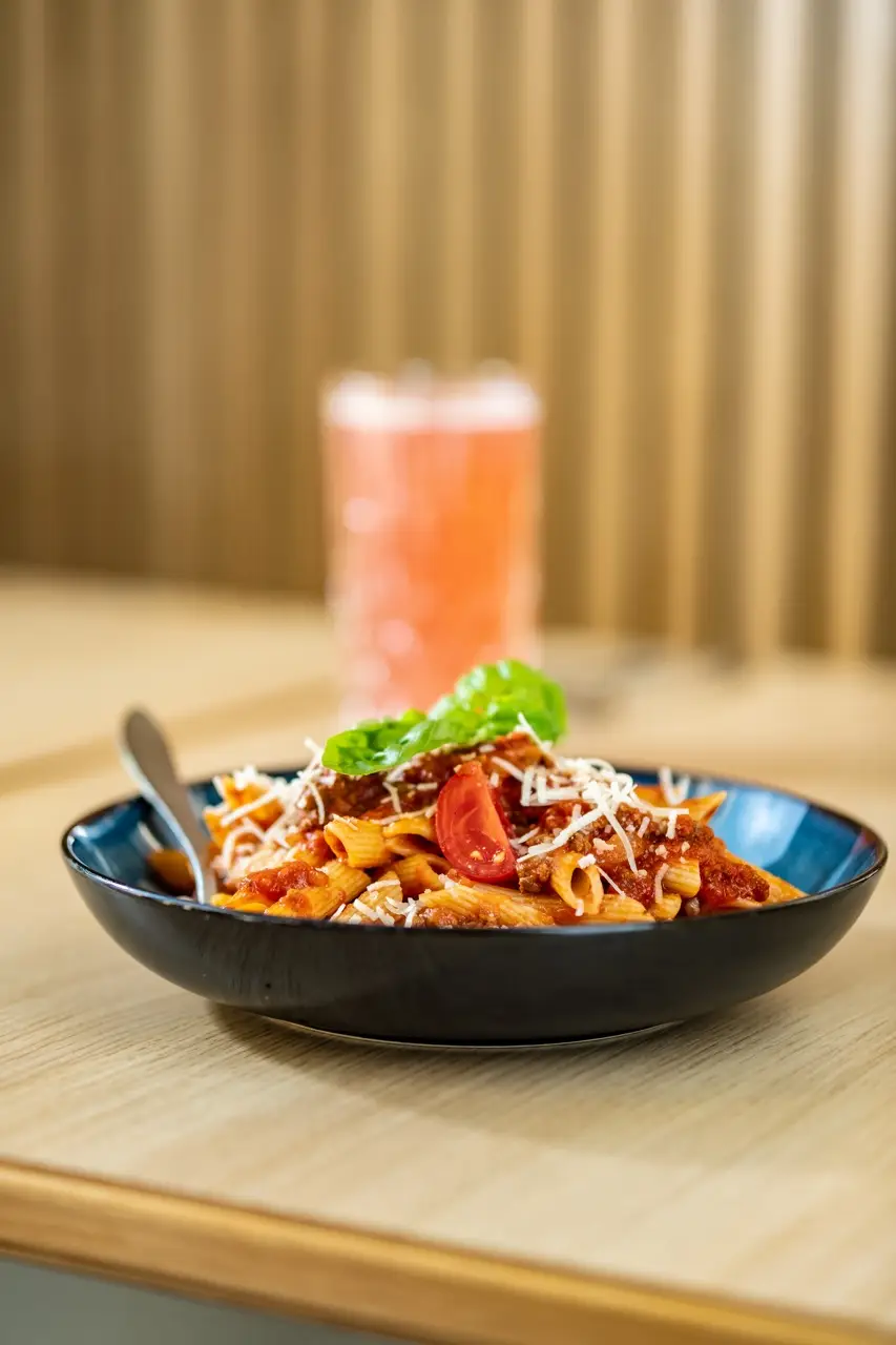 Pasta Bolognese im Libero 53